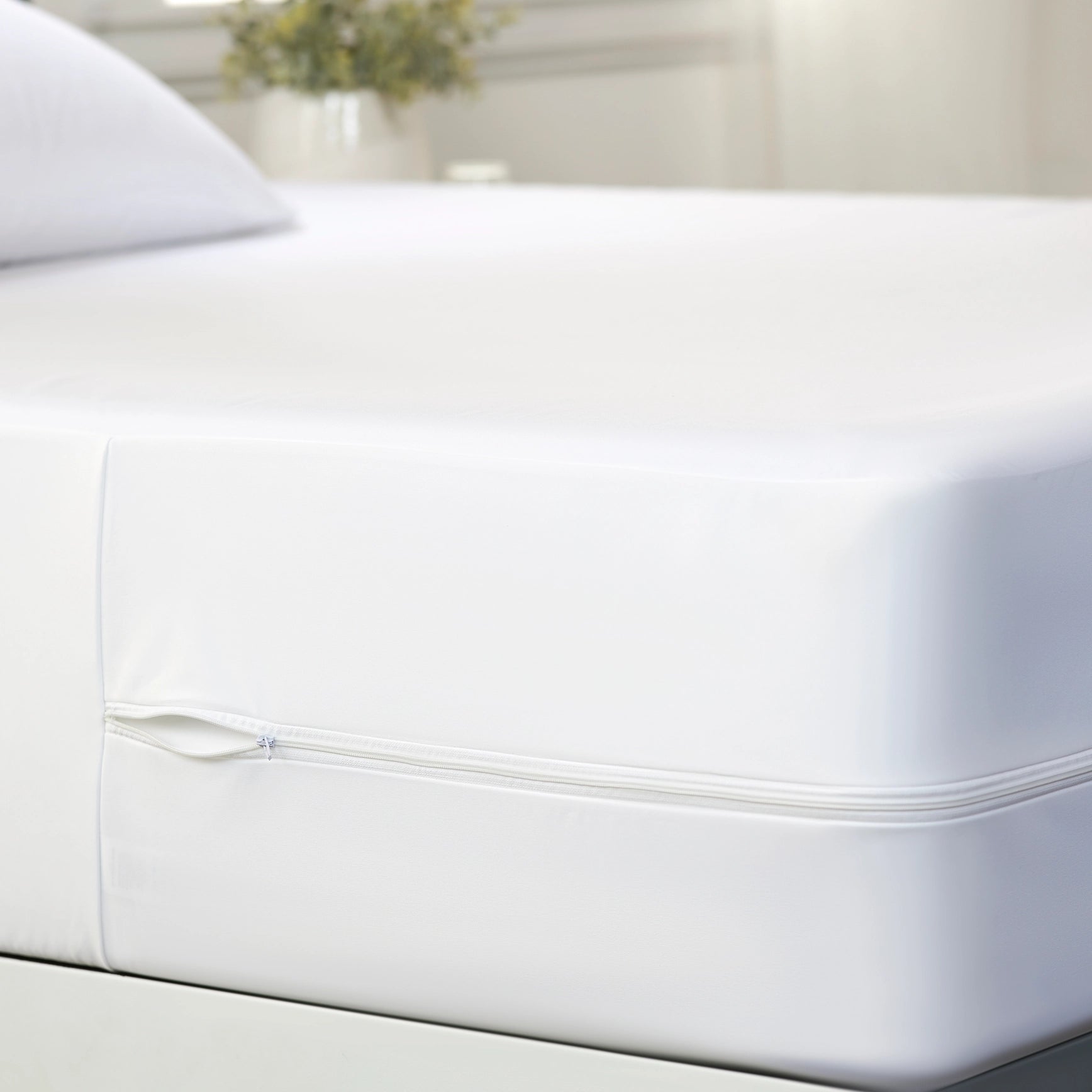Encased Mattress Protector