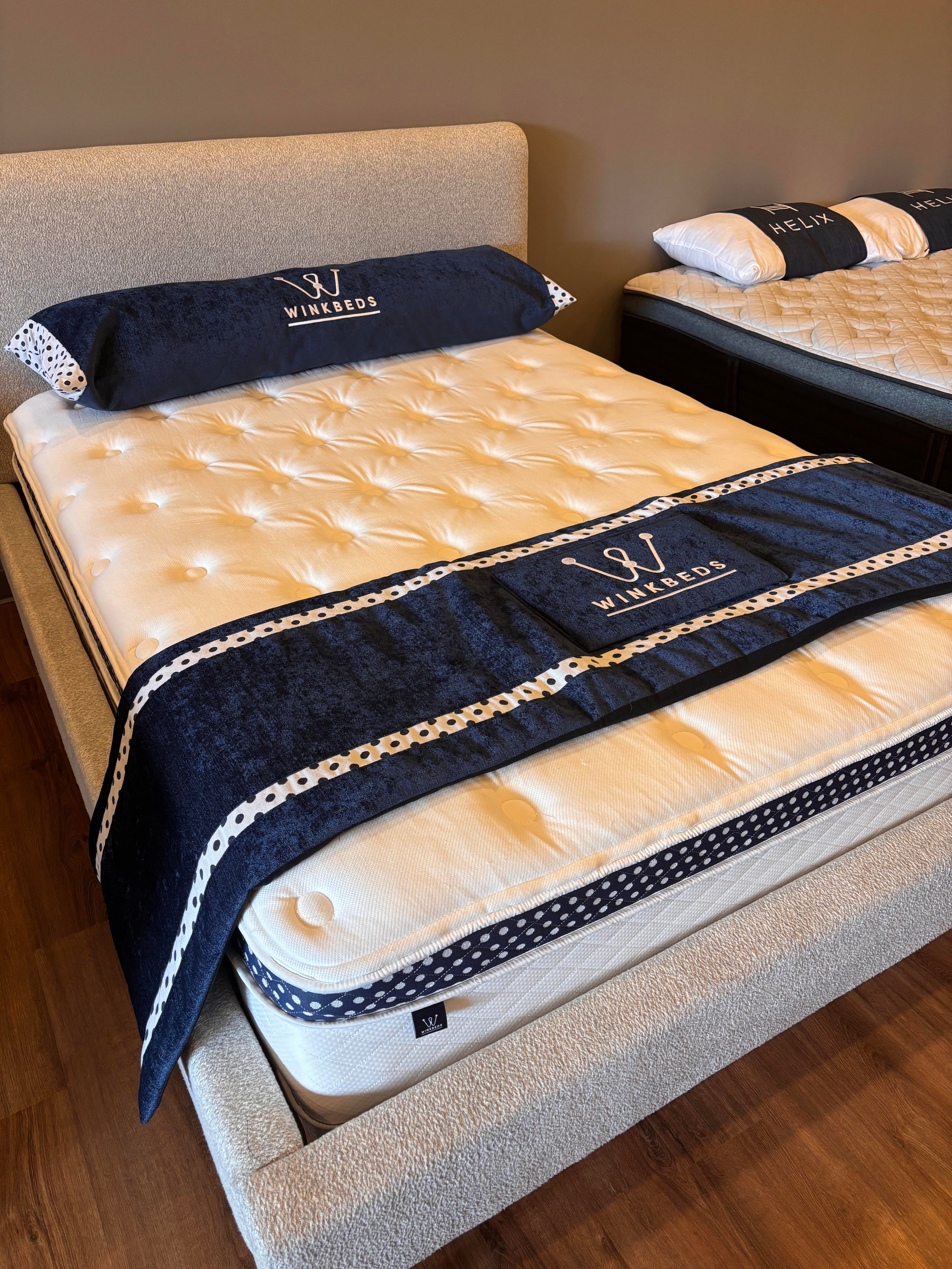 WinkBed Luxury Firm Plus Hybrid Mattress